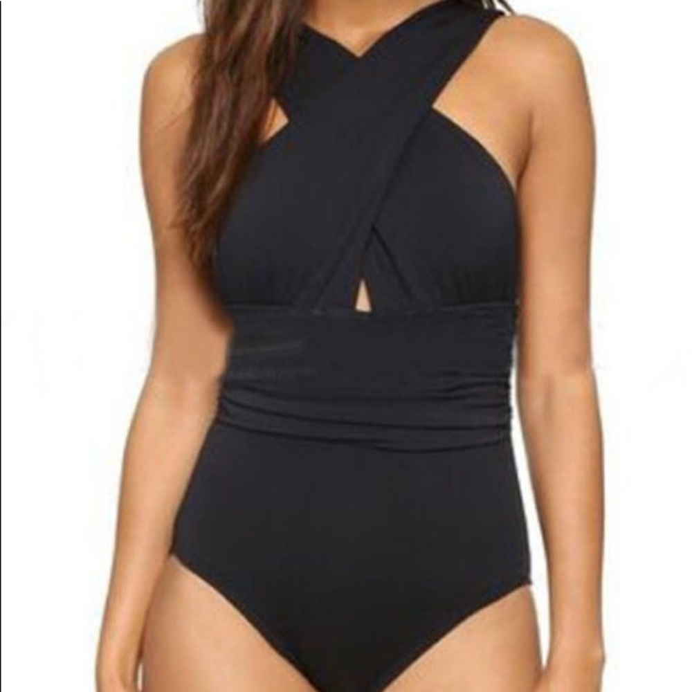 Front cross black one piece swimsuit